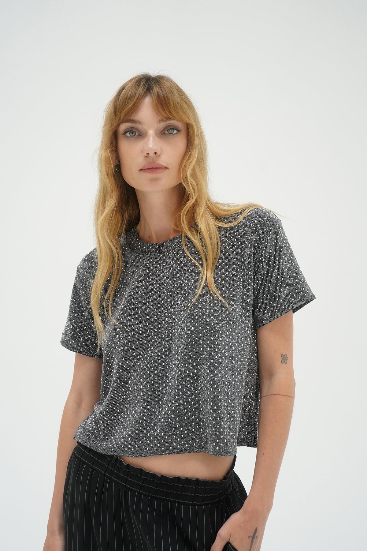Brooklyn Rhinestone Tee - Black Rhinestone – LNA Clothing