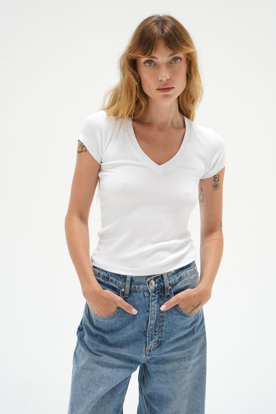 LNA Fitted Rib V Neck Tee in White