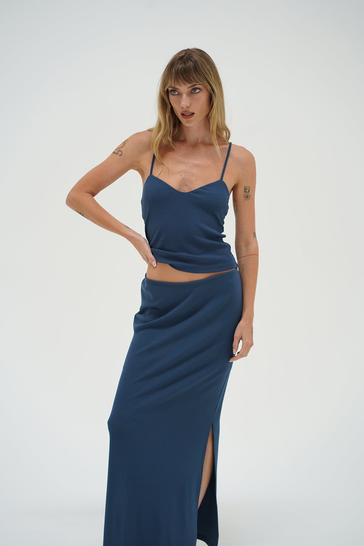 LNA Steph Ribbed Skirt in dark denim
