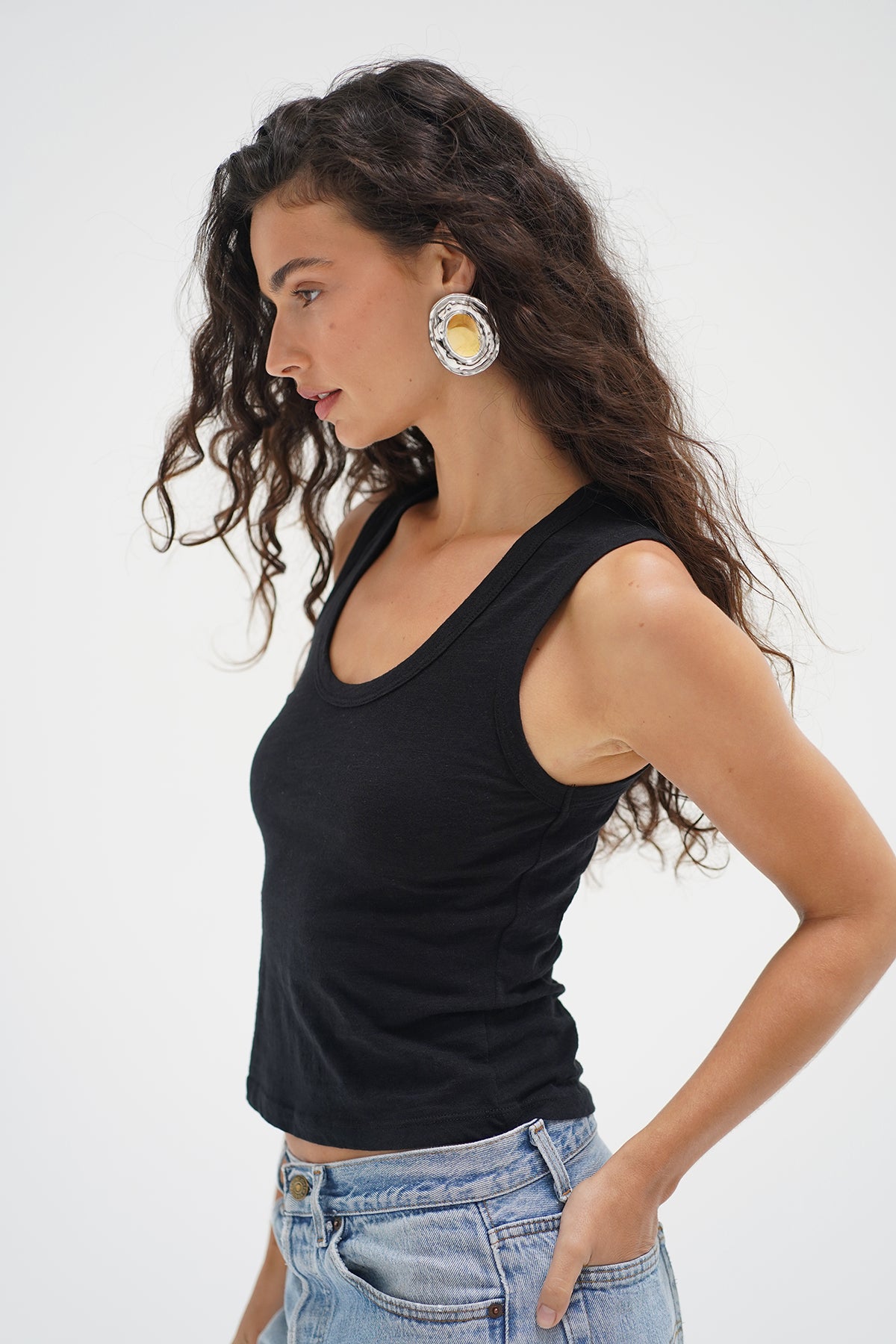 Deep U Cotton Tank - Black