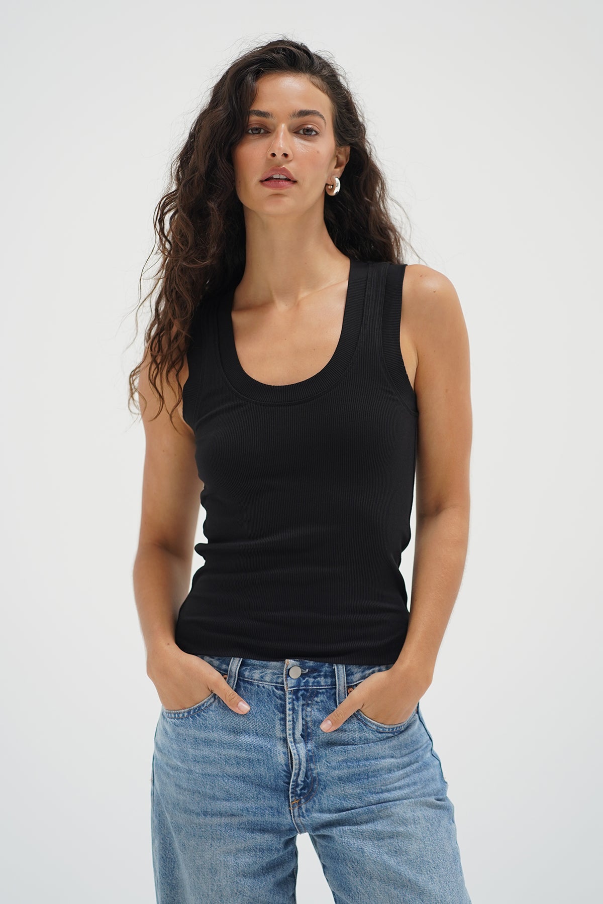 LNA-DOUBLE-LAYER-RIBBED-SCOOP- 