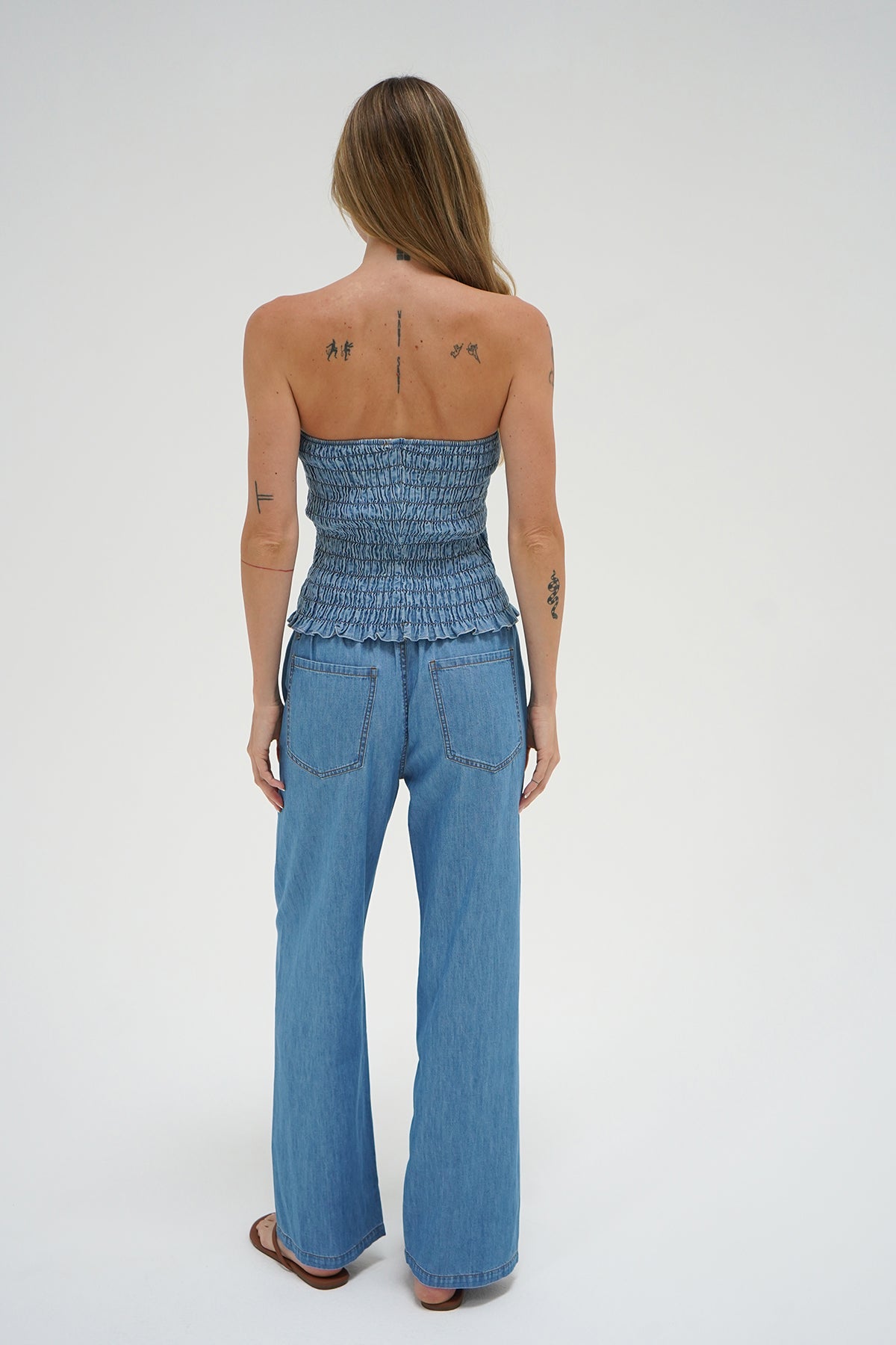 LNA Gia Tie Waist Pant in faded Blue