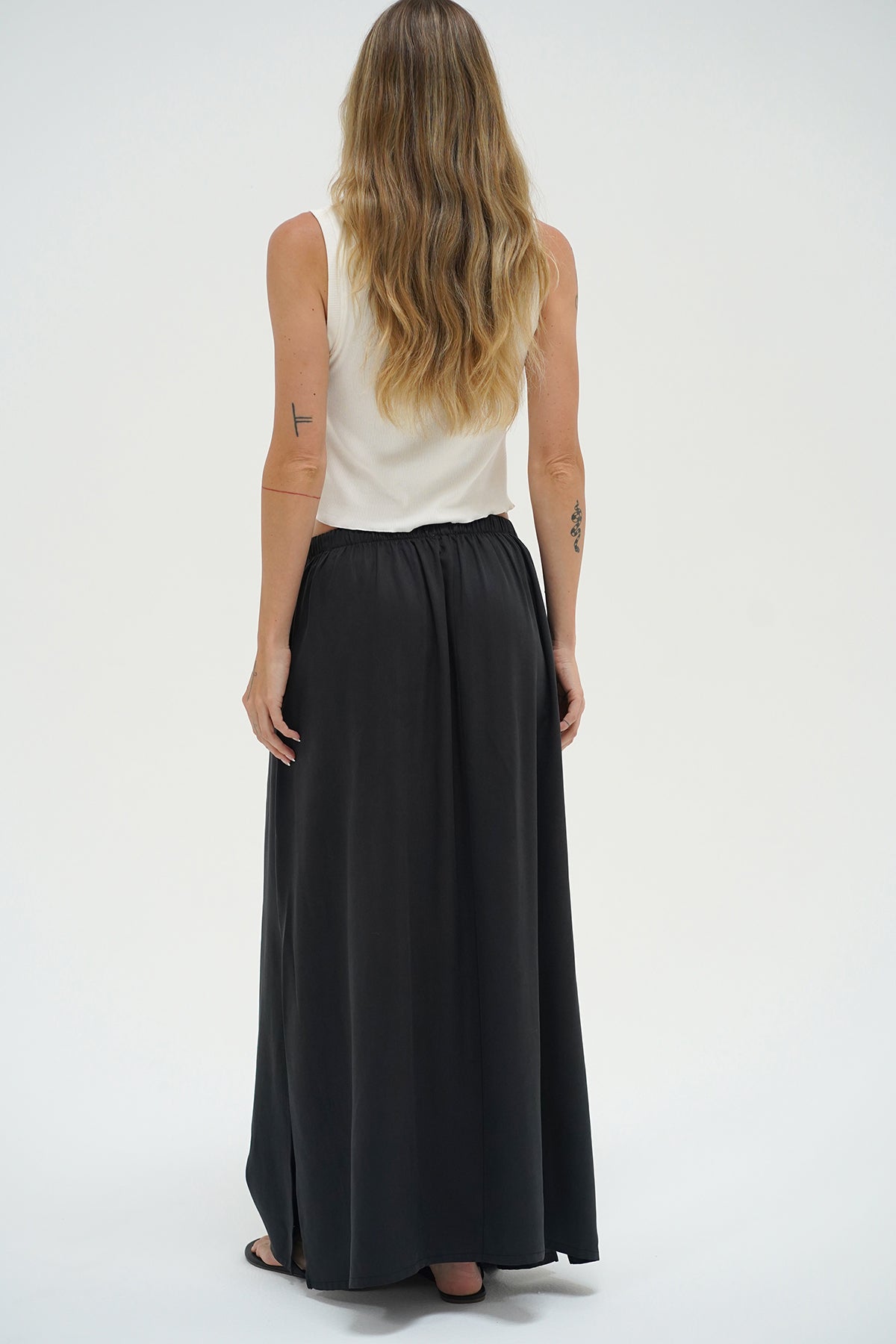 LNA Ravi Ribbed Crop Tank in whisper white