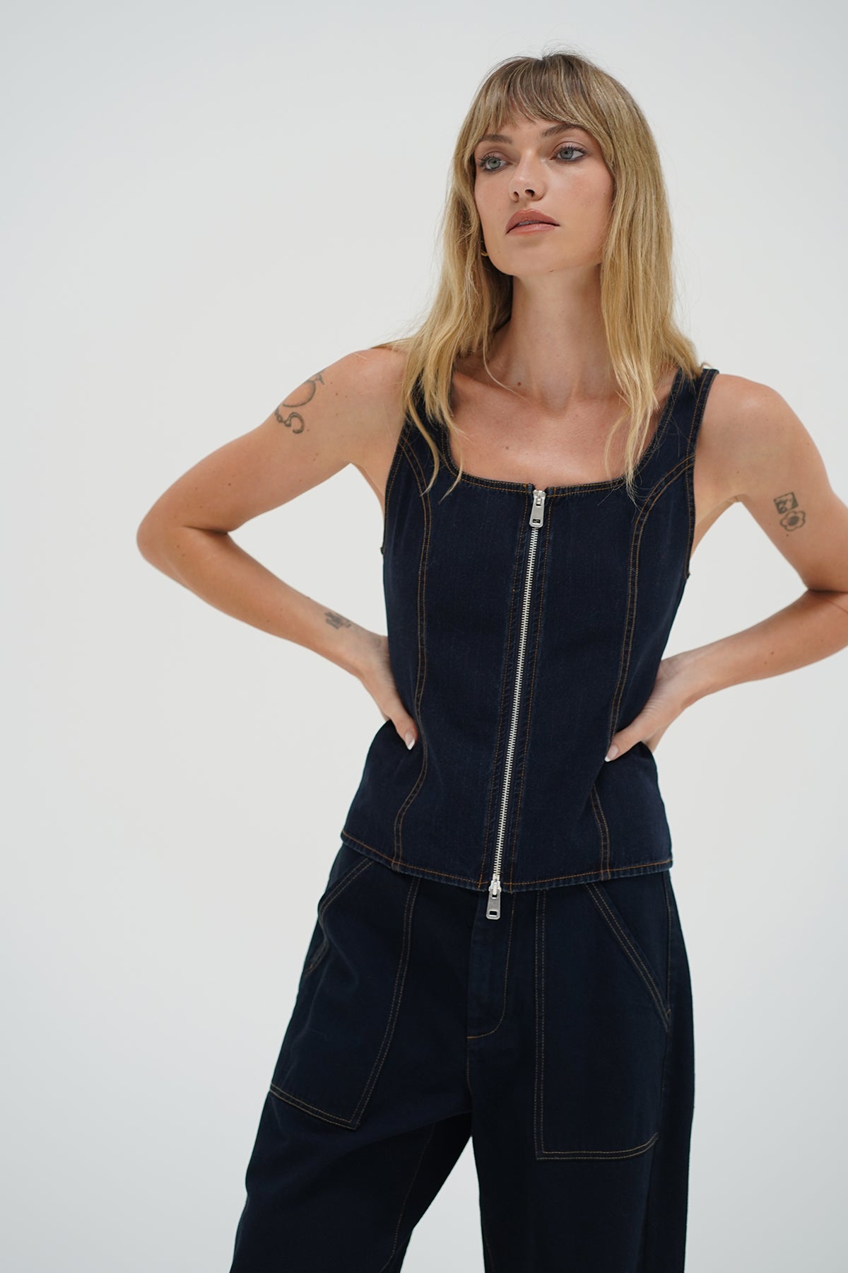 Gili Zip Tank - Raw Look Denim