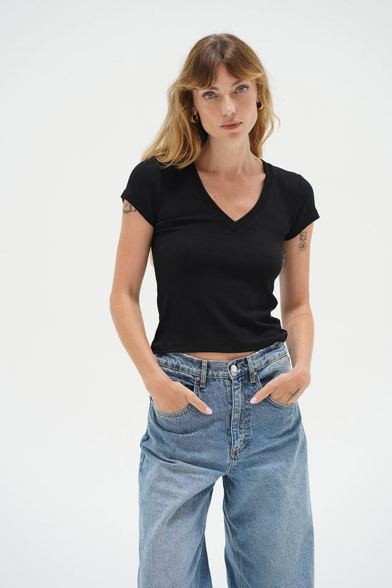 LNA Fitted Rib V Neck Tee in Black