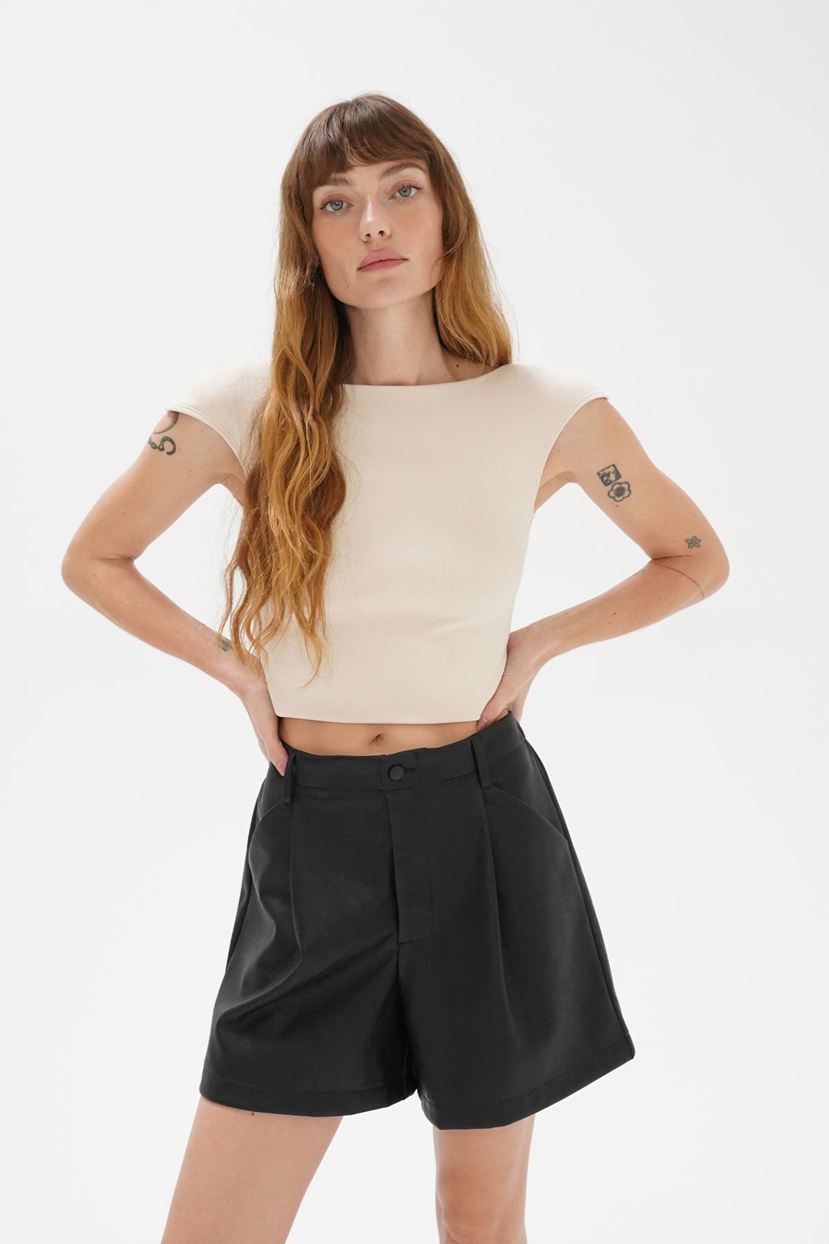 LNA Perle Ribbed Top in Bone