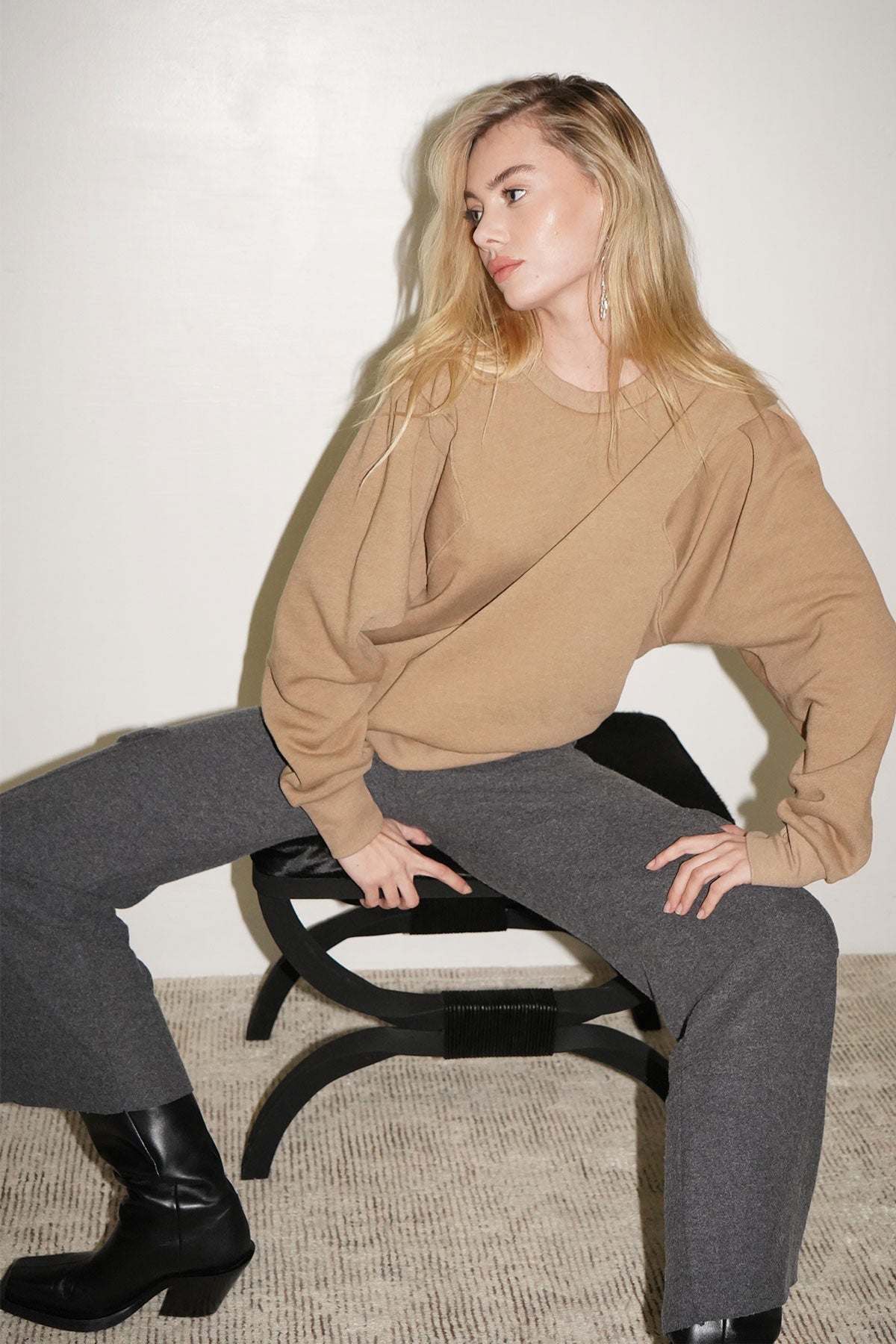 LNA Serra-sweater in Coco