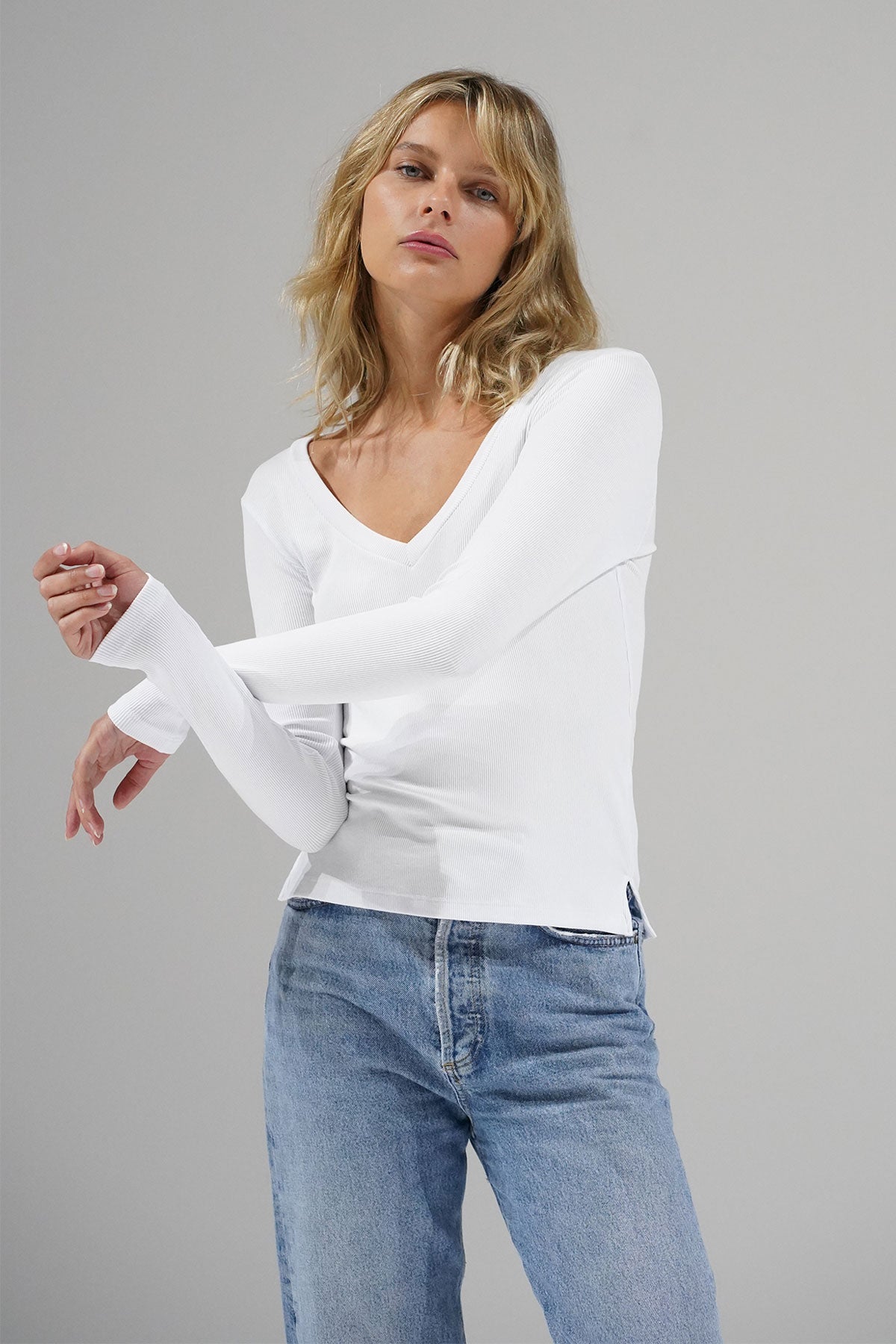 V Ribbed Long Sleeve - White