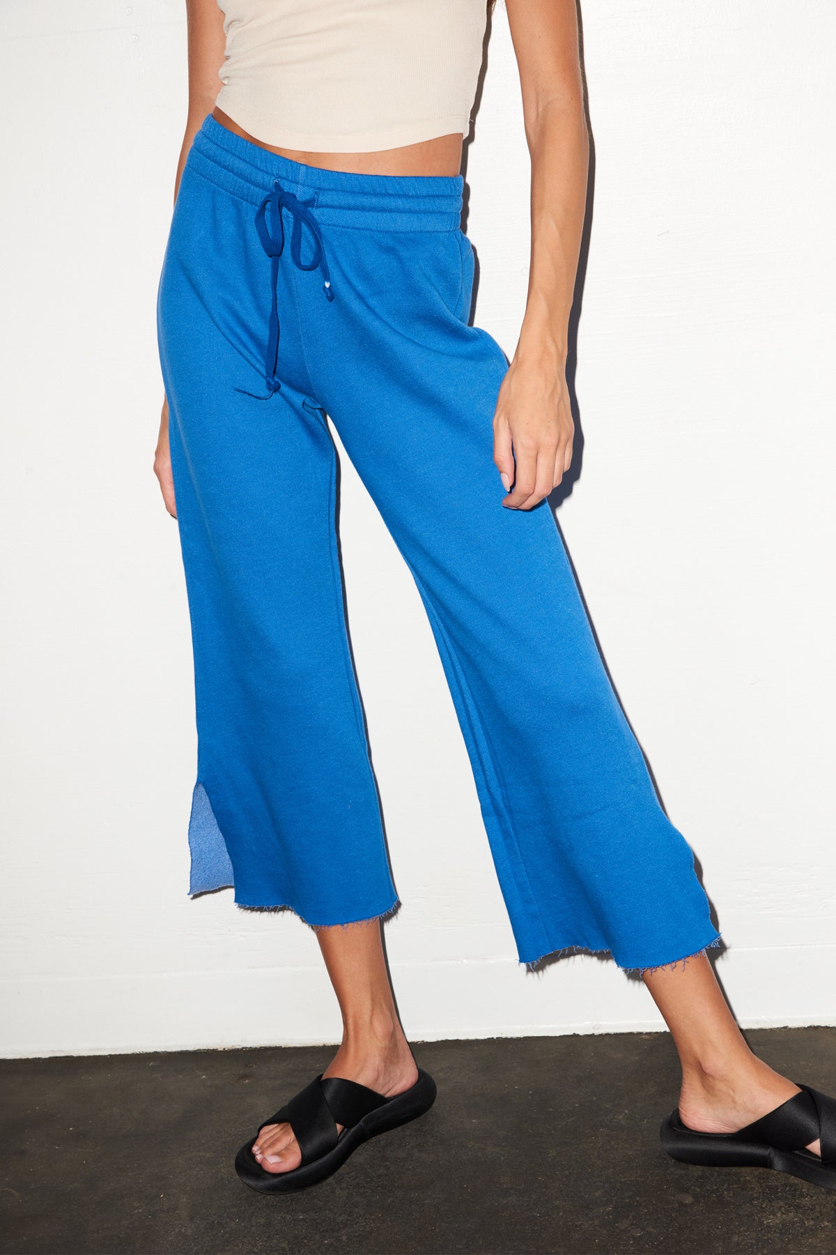 LNA Skate Sweat in Blue Lemonade