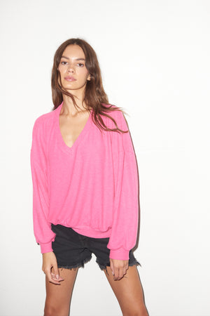 LNA Brushed V Neck Pullover in Pink