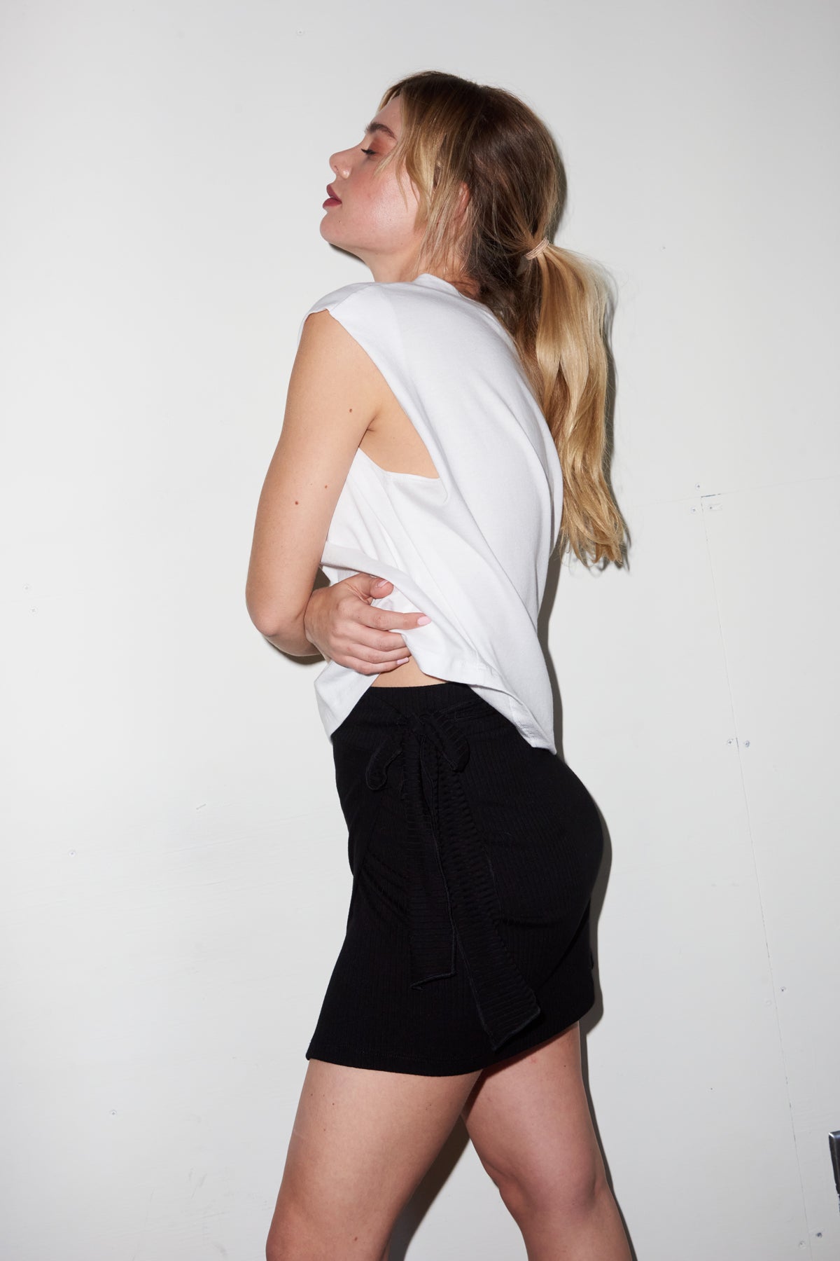 LNA Carusso wrap-nederdel i sort