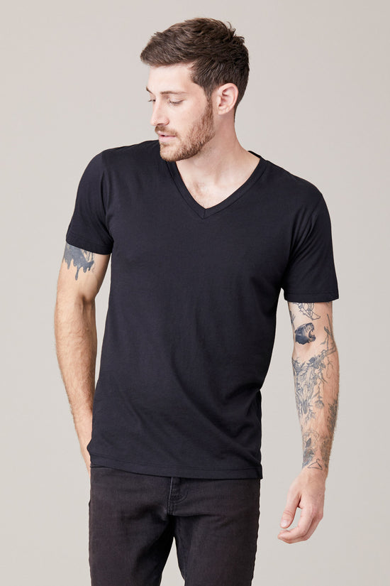 Men's Short Sleeve V Neck - Black