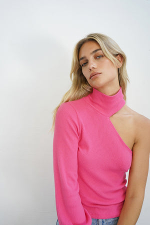 LNA Murphy Sweater Rib Top en Hot Pink