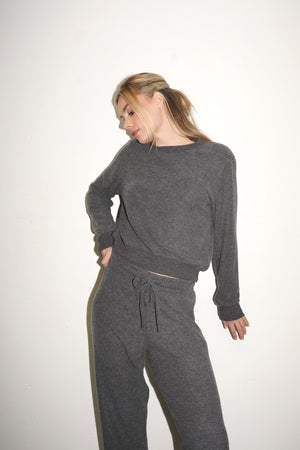 LNA Brushed Slim Crew Pullover in Pirate Black