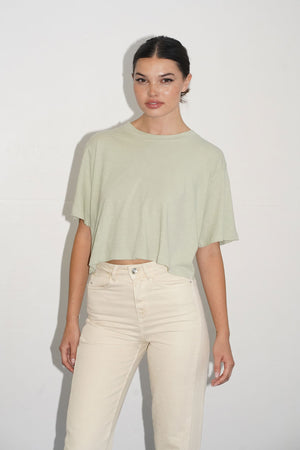 LNA Yara Tee in Smoke Green